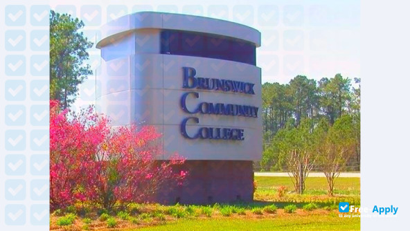 Foto de la Brunswick Community College #3