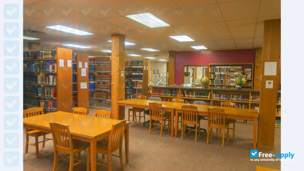 Calvary University photo #9
