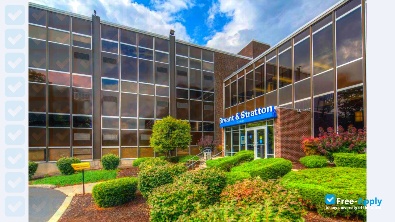 Bryant & Stratton College фотография №12