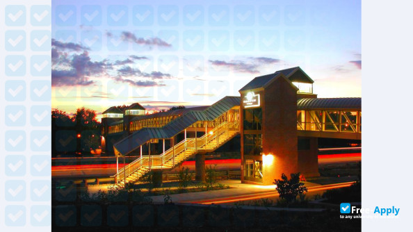 Foto de la Calvin College #4