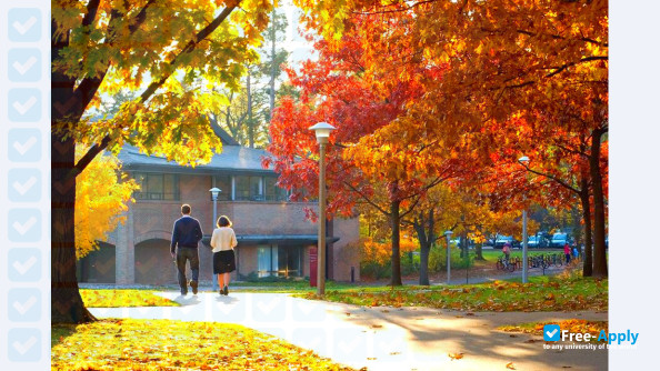 Foto de la Calvin College #8