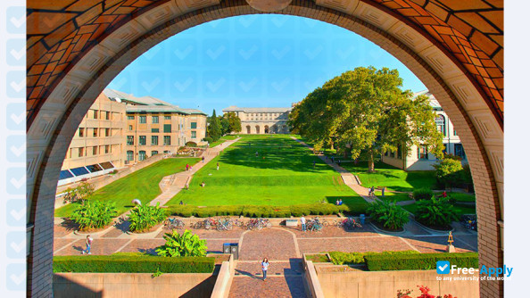 Carnegie Mellon University photo #9