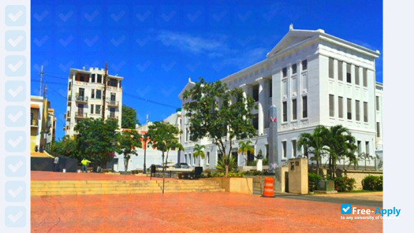 Carlos Albizu University photo #7
