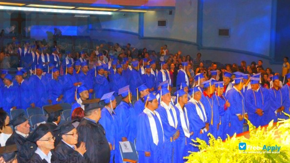 Photo de l’College of Business and Technology #4