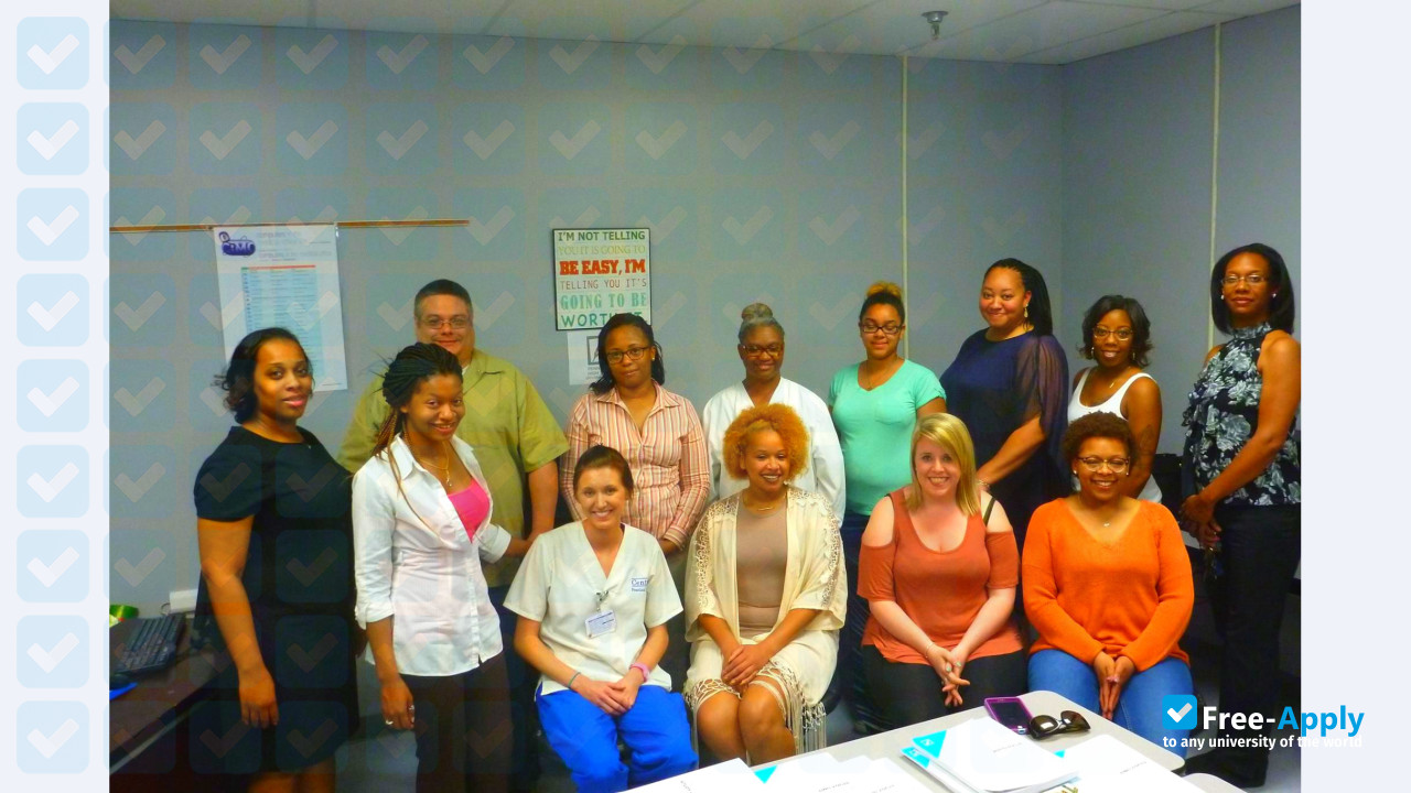 Centura College (Tidewater Tech) photo #3