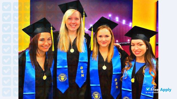 Chamberlain College of Nursing photo #11