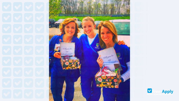 Chamberlain College of Nursing photo #7