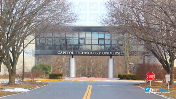 Foto de la Capitol Technology University #11