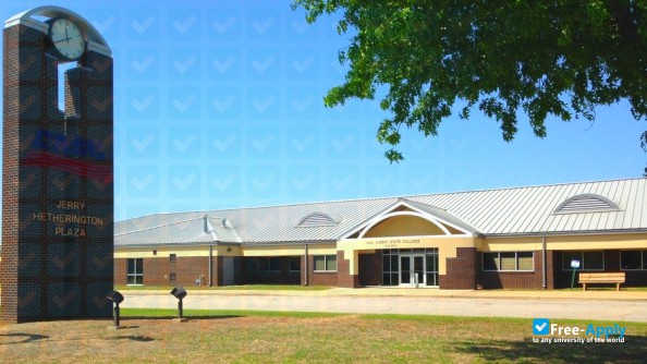 Carl Albert State College photo #7