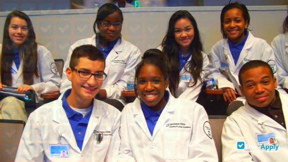 Foto de la Charles Drew University of Medicine & Science #12