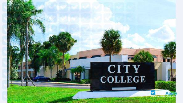 Foto de la City College Florida #1