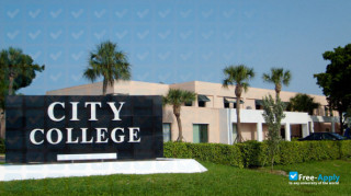 Miniatura de la City College Florida #10