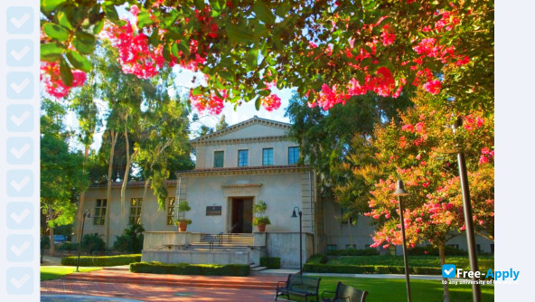 Photo de l’Claremont Graduate University #3