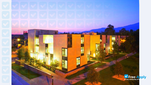 Claremont McKenna College photo