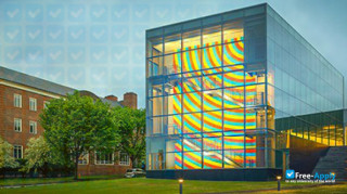 Colby College thumbnail #3