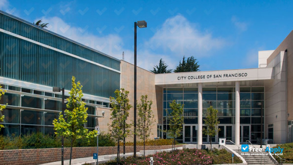Foto de la City College of San Francisco #2