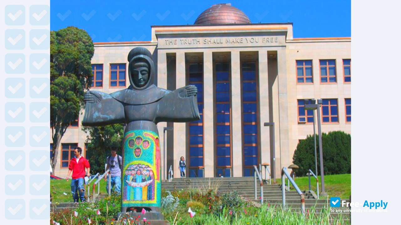 Foto de la City College of San Francisco #10