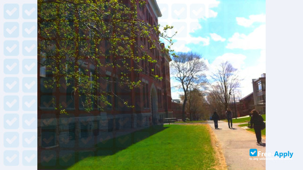 Clark University photo #14