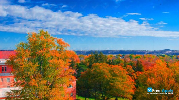 Photo de l’Clarke University #8
