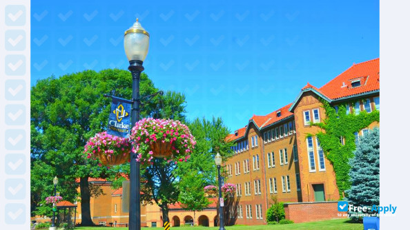 Photo de l’Clarke University #3