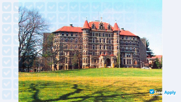 Chestnut Hill College photo #10