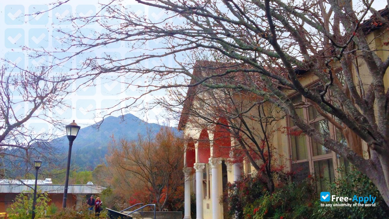 Foto de la College of Marin #2