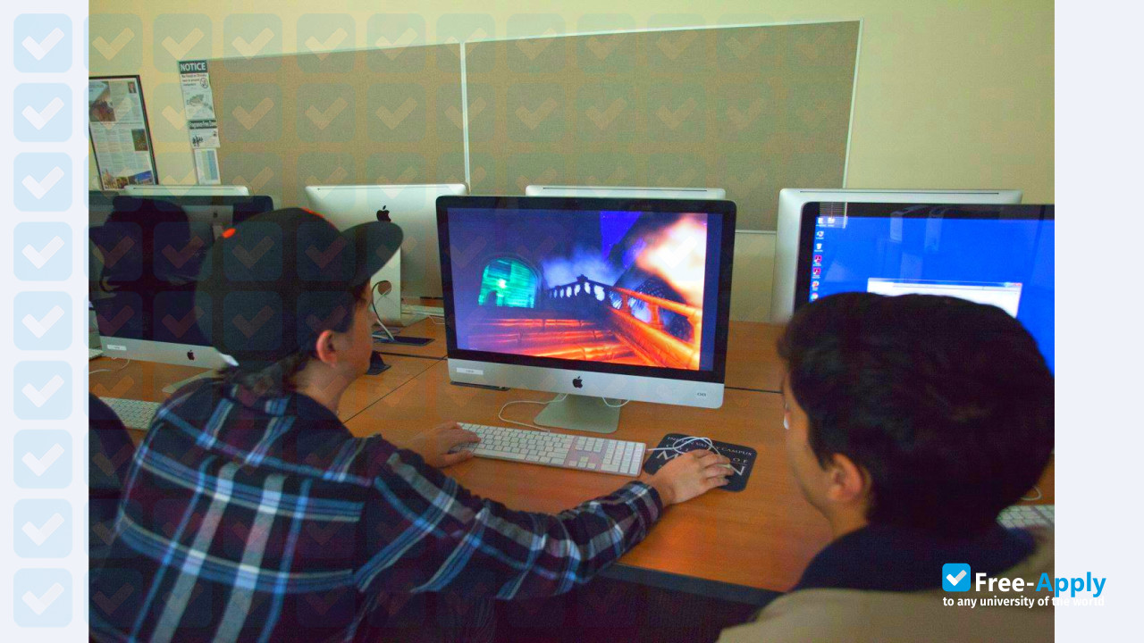 Foto de la College of Marin #7