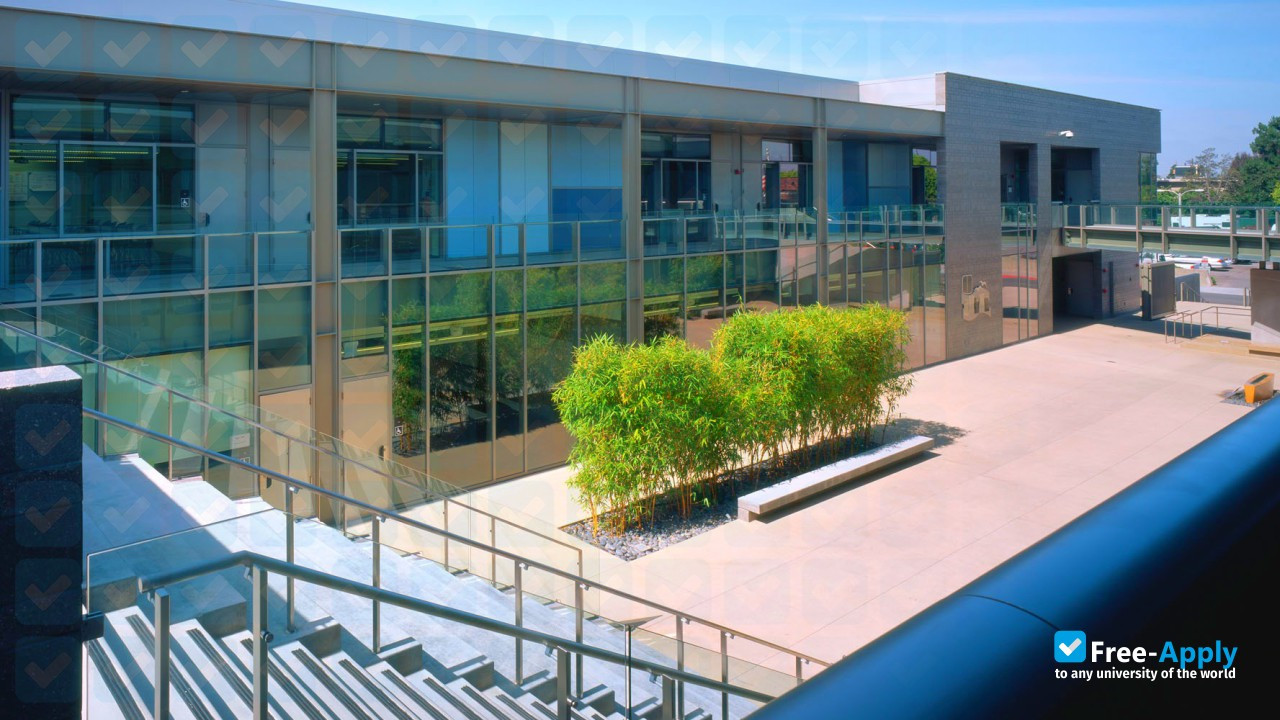 Coastline Community College photo #7