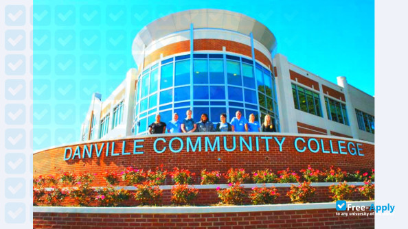 Danville Community College photo #8
