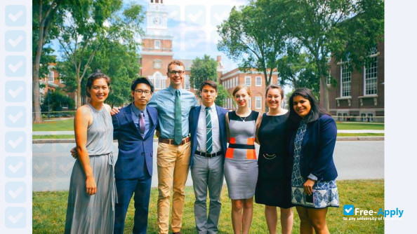 Dartmouth College photo #9