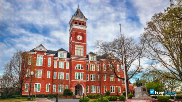 Clemson University photo #8