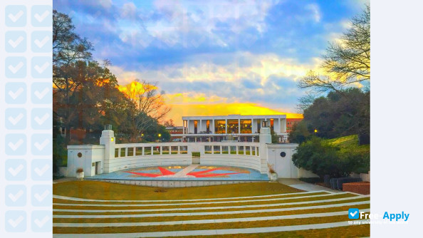 Clemson University photo #9