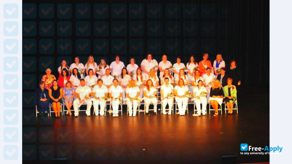 Davis & Elkins College photo #10