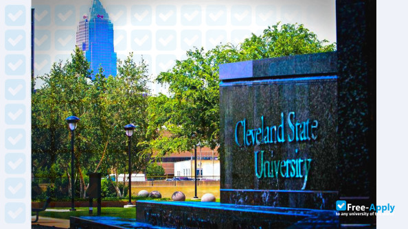 Foto de la Cleveland State University #3