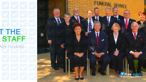 Foto de la Dallas Institute of Funeral Service #6