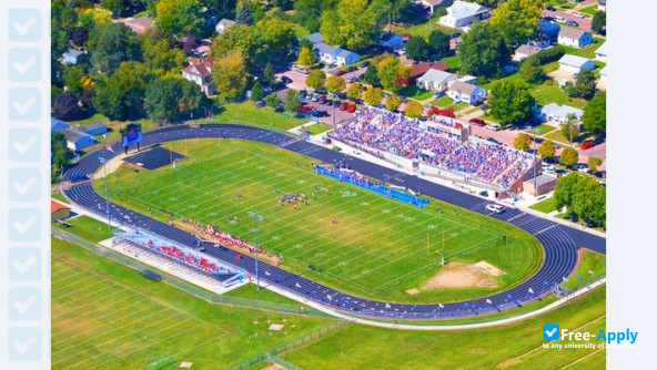 Dakota Wesleyan University photo #1