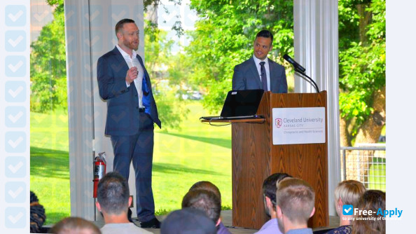 Photo de l’Cleveland University-Kansas City #3