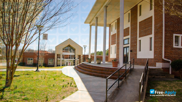 Clinton College photo #9