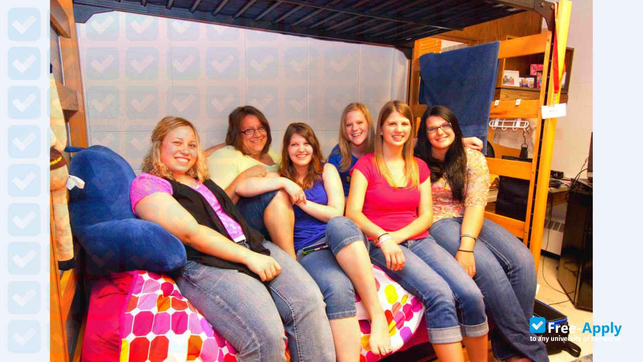 Foto de la Dakota State University #4