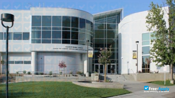 College of the Canyons photo #4