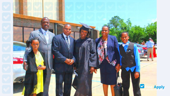 College of the Mainland photo #4