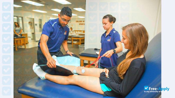 College of the Sequoias photo #5