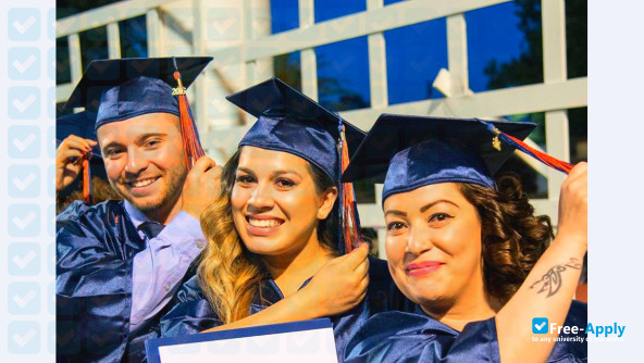 College of the Sequoias photo #11