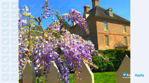 College of William & Mary photo #1