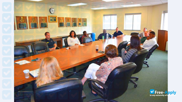 Foto de la Delaware Valley University #8