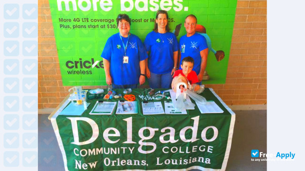 Foto de la Delgado Community College #1