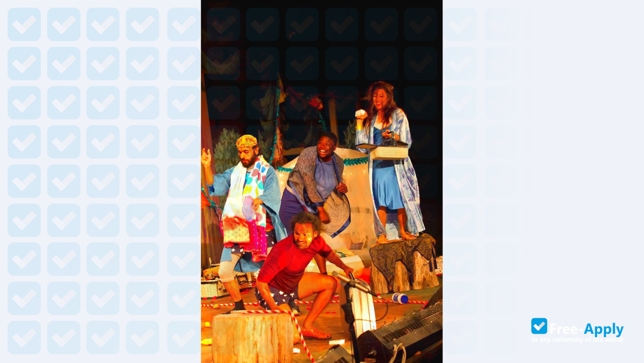 Dell'Arte International School of Physical Theatre photo #9