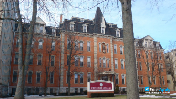 D’Youville College photo #4