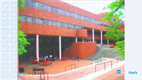 CUNY York College photo #4