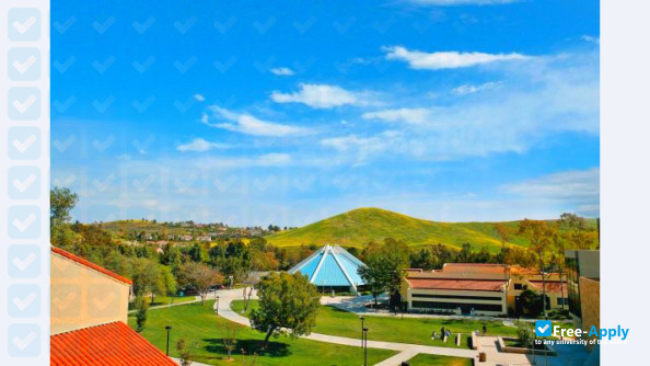 Concordia University Irvine photo #3